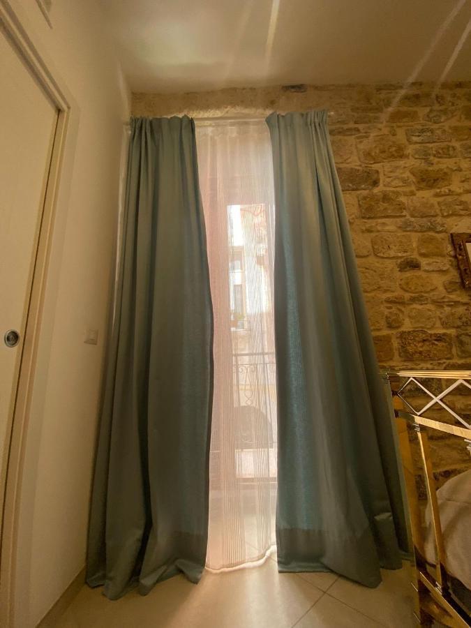 Dimora Del Carmine Hotel Bari Exterior foto